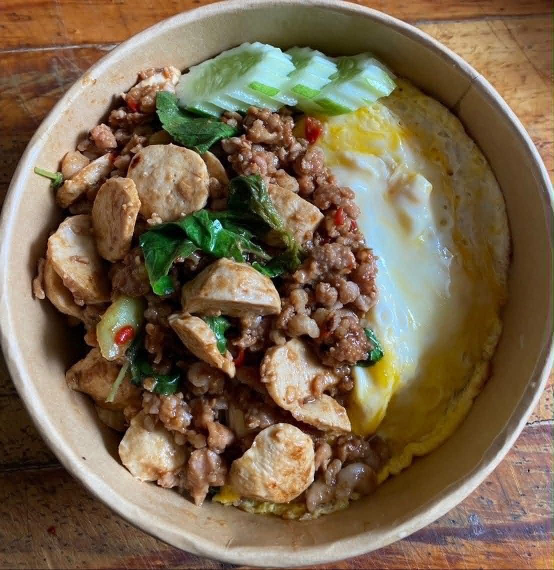 Ari rice bowl, cooked to order and ready for delivery